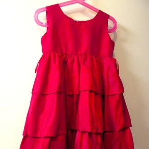 RED DRESS LAYERED WITH PUFFED BOTTOM. 3T